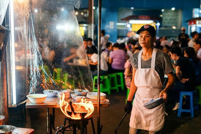 A Magical Evening in Bangkok: Private City Tour - Tour Logistics and Accessibility