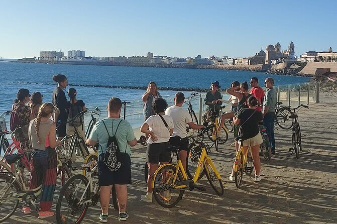 A private stroll cycling around Cádiz + bike rental - What to Expect from the Tour