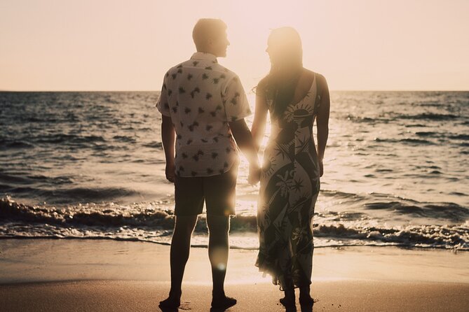 A Romantic Photoshoot for 2 in Maui - Inclusions and Pricing Information