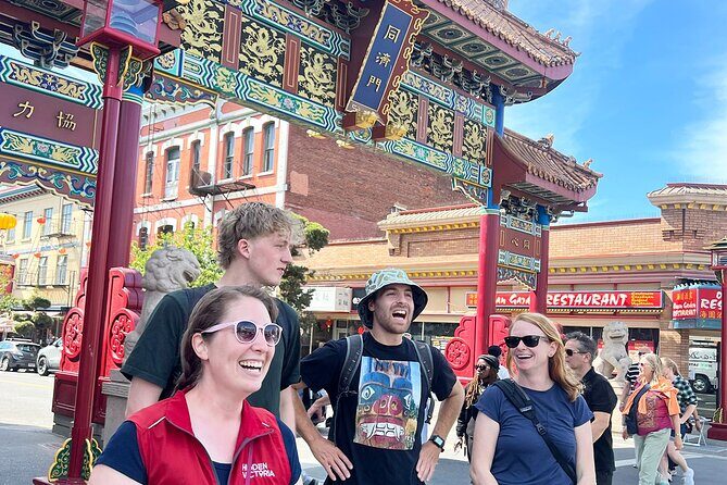 A Slice of Victoria Pizza and Craft Beer Walking Tour - Exploring Victoria with a Tasty Twist