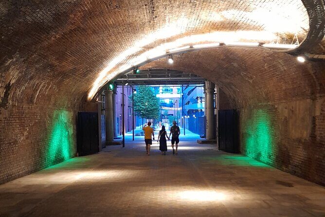 A Taste of Manchester and Salford with Meals , Drinks and Guide - Practical Details and What to Expect