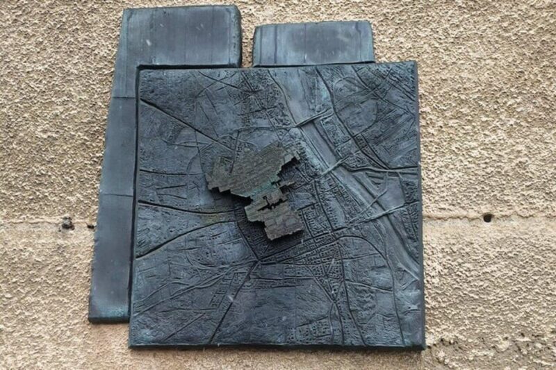 A unique walking tour of Jewish Warsaw -- past and present - The Experience in Context