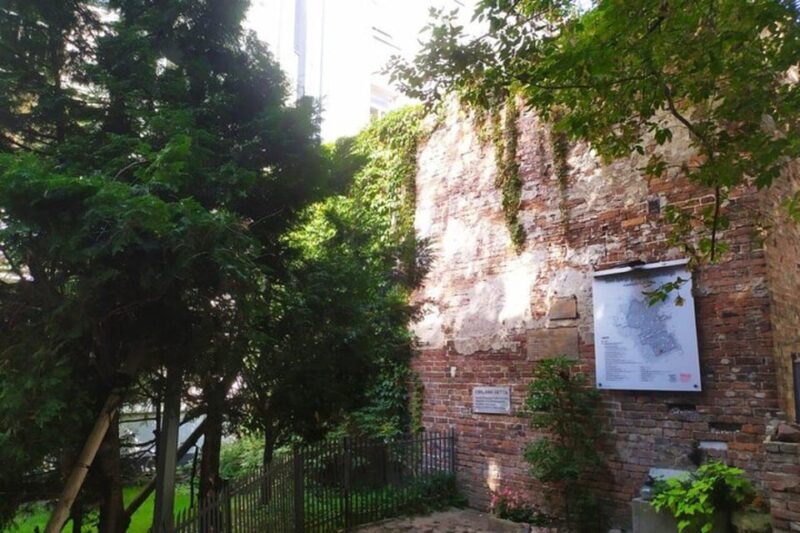 A unique walking tour of Jewish Warsaw -- past and present - Who This Tour is Best For