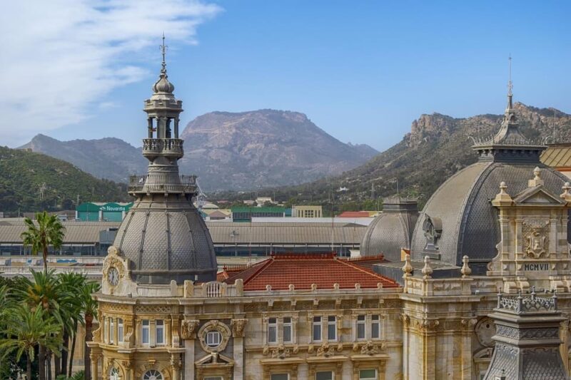 A Walk Through History: Easy Cartagena in 90 Minutes - Exploring Cartagena in 90 Minutes: What to Expect