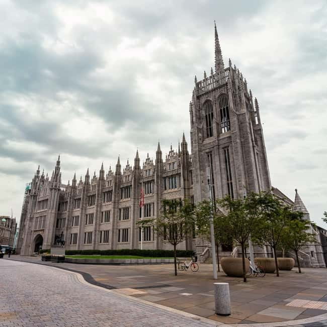 Aberdeen: Express Walk with a Local - FAQs