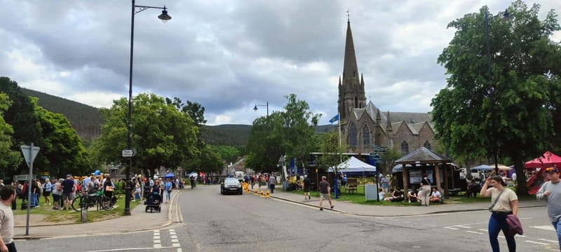 Aberdeen: Highland Heritage, Balmoral and Tartan Day Tour - The Practicalities and Pricing