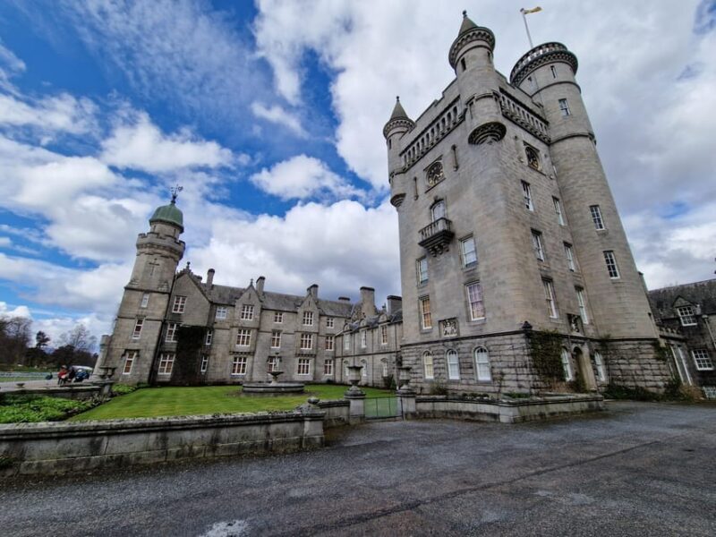 Aberdeen: Highland Heritage, Balmoral and Tartan Day Tour - Key Points