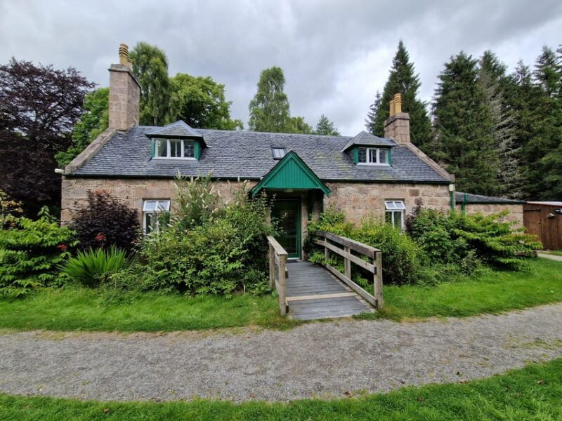 Aberdeen: Highland Heritage, Balmoral and Tartan Day Tour - Making the Most of Your Balmoral Visit