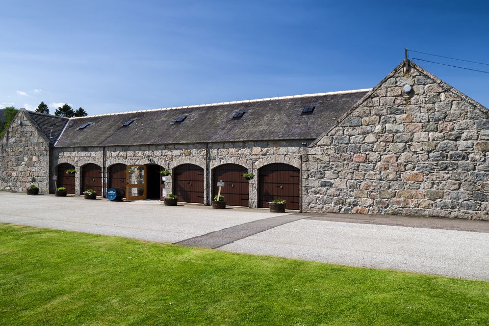 Aberdeen, Shire Castle & Distillery Private Group Day Tour - Key Points