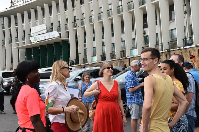 Abidjan Walking Tour (French and English) - Booking Information