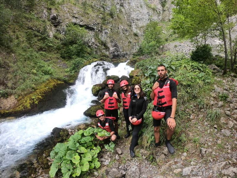 abljak: Half-Day Tara Canyon Rafting Tour - What to Expect During the Experience