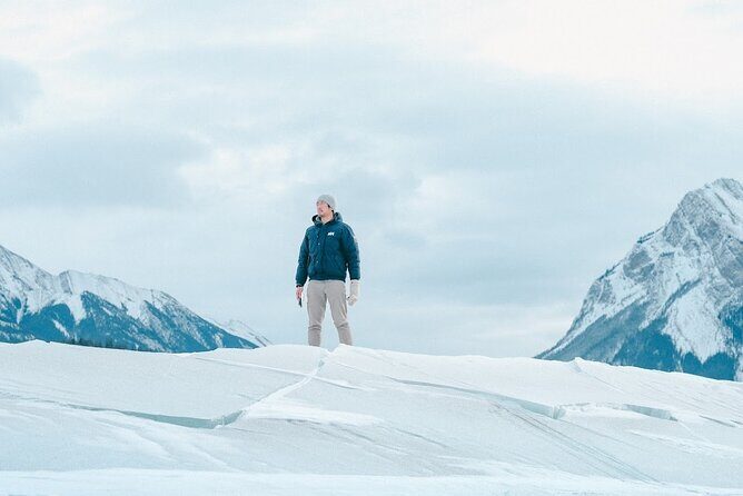Abraham Lake (Ice bubble lake) Peyto Bow Lake Crowfoot Glacier - FAQs