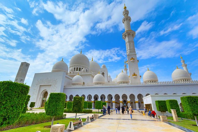 Abu Dhabi City Tour With Sheikh Zayed Grand Mosque From Dubai - Sheikh Zayed Grand Mosque