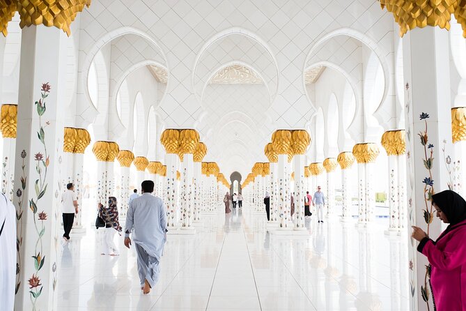 Abu Dhabi Mosque Including Ferrari World Tour From Dubai - Visitor Feedback and Ratings