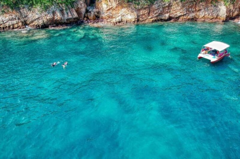 -Acapulco: Beach Break Experience with Snorkeling and Lunch - Key Points