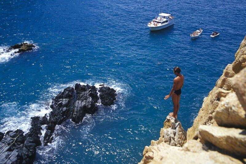 Acapulco: Express Cliff Diving Show Tour - Authenticity and Cultural Value