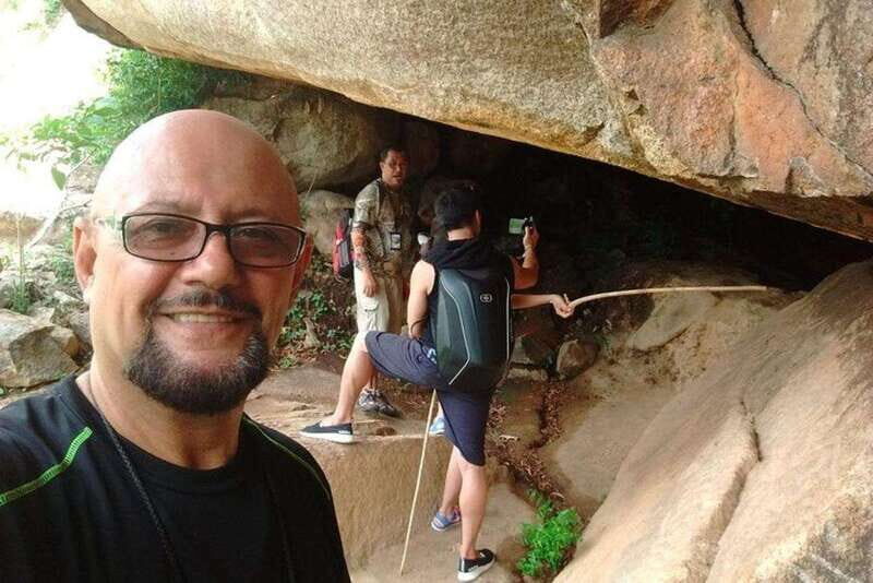 -Acapulco: Palma Sola Petroglyphs Experience Market + Lunch - Lunch with a View at La Cabaña de Caleta