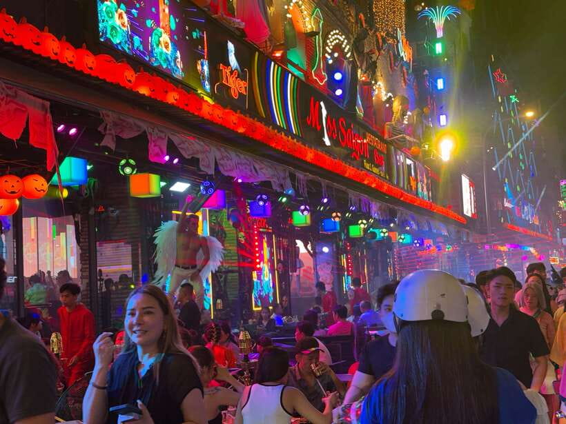 Acoustic Live Music And Street Food Tour With Female Guide - Tour Overview and Pricing