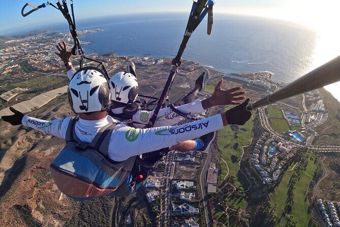 Acrobatic Paragliding Tandem Flight above south Tenerife - FAQs