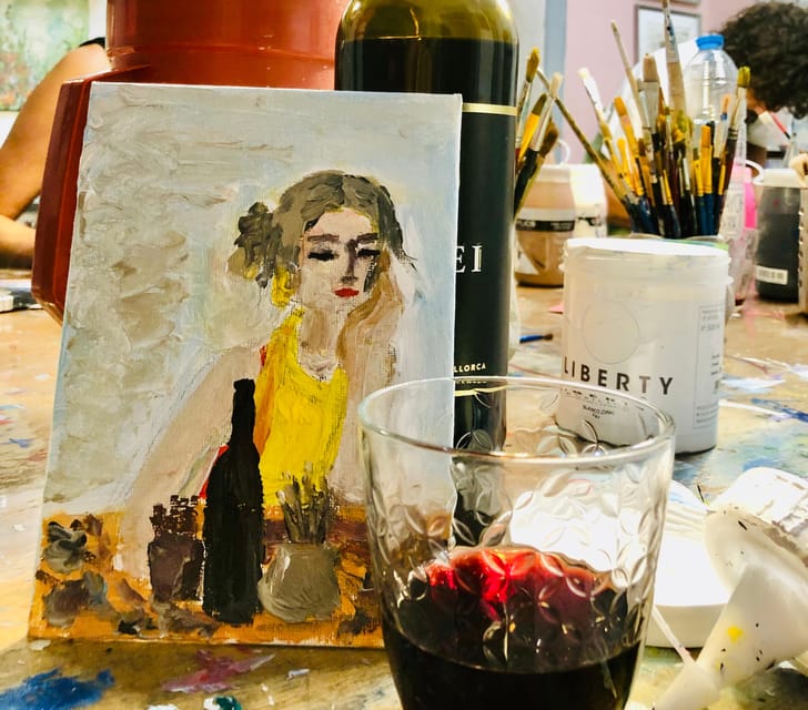 Acrylic Painting in the Heart of Palma Old Town - Class Inclusions