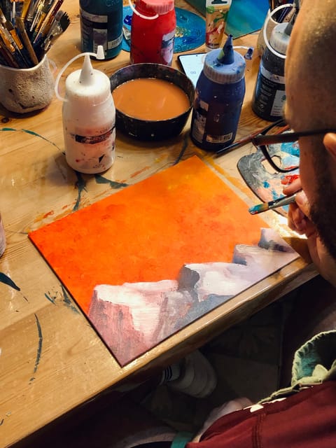 Acrylic Painting in the Heart of Palma Old Town - Participant Feedback