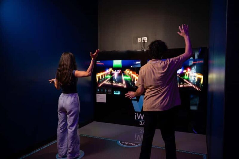 Active Arena Dallas Interactive Indoor Gaming Experience - Why These Experiences Matter for Travelers