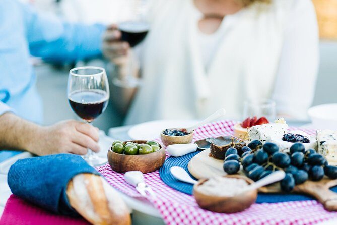 Adelaide 2-hour BBQ Boat Hire for 2 People - How the Experience Unfolds