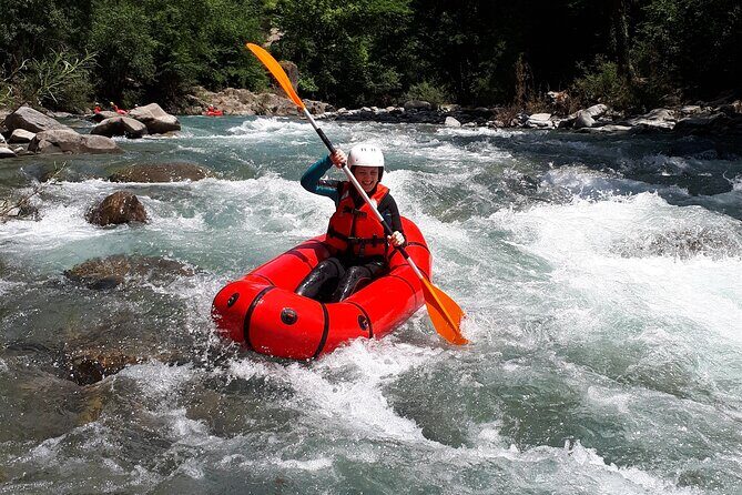 Adrenaline kayaking on the Lima and Serchio rivers in Bagni di Lucca - What to Expect: A Step-by-Step Breakdown