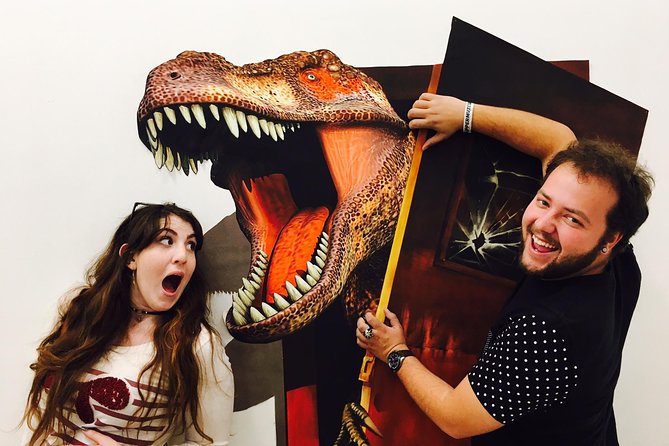 Adult Ticket in 3D Gallery Budapest - Accessibility and Group Size