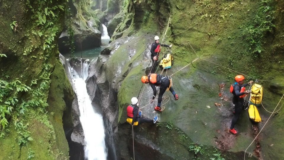 Advanced Canyon Tour - Included Amenities
