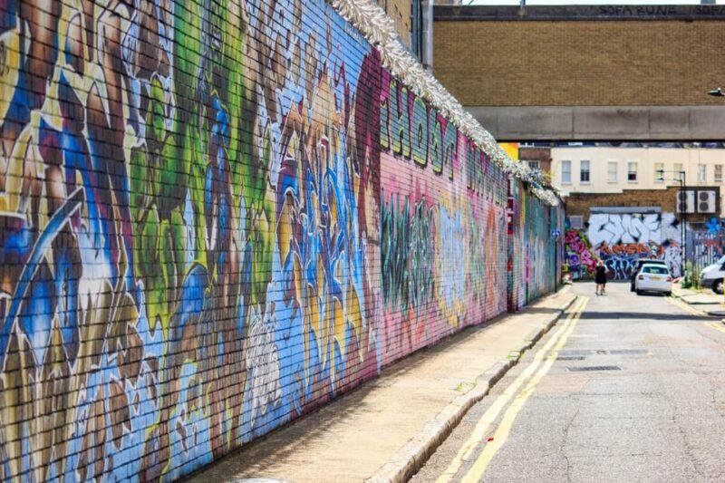 ADVANCED GRAFFITI STREET ART TOUR / SHOREDITCH / EAST LONDON - An In-Depth Exploration of East London’s Street Art Scene