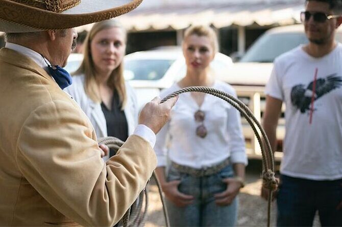 Adventure tour Between Charros, Mariachi and Parián de Tlaquepaque - The Journey Begins at Lienzo Charro Jalisco