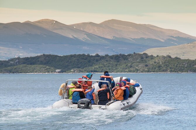 Adventure Trek and Navigation in Los Glaciares National Park - Dining and Refreshments