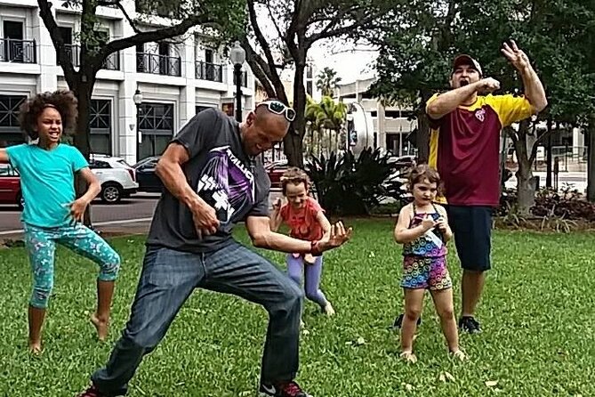 Adventurous Scavenger Hunt in Chicago by Zombie Scavengers - Accessibility Options