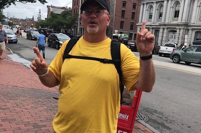 Adventurous Scavenger Hunt in Fayetteville by Zombie Scavengers - Who Will Love This?