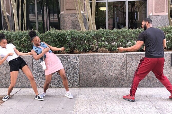 Adventurous Scavenger Hunt in Fayetteville by Zombie Scavengers - The Sum Up