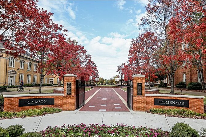 Adventurous Walking Tour of University of Alabama - Tour Features and Activities