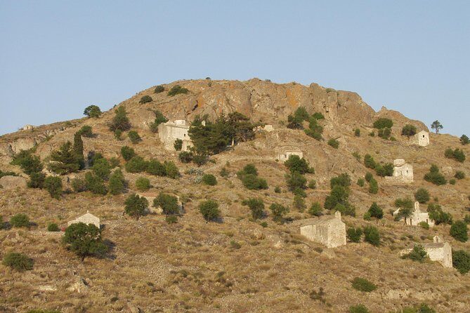 Aegina - Walking Tour At Paliachora ( Mediavil Capital Of Aegina ) - Exploring Aegina’s Paliachora: A Quiet Corner of History