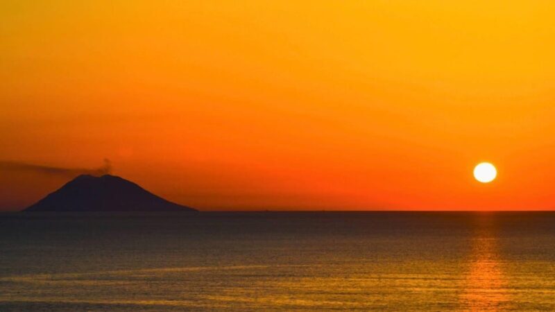 Aeolian Islands mini cruise with Stromboli by night - A Deep Dive into the Experience