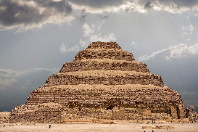 Affordable Egypt 3 Days Tour Package Visit Best of Cairo Giza & Alexandria - Experienced Knowledgeable Guide