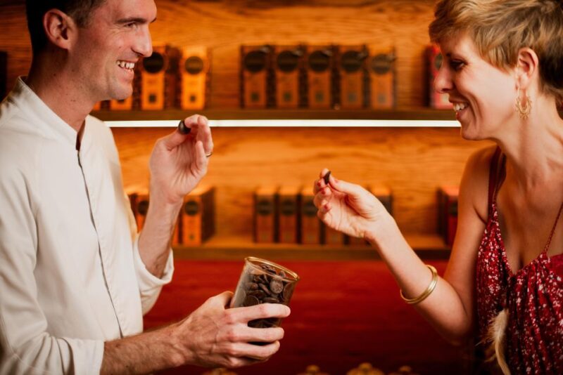 AFRIKOA Bean-to-Bar Chocolate Experience - Good To Know