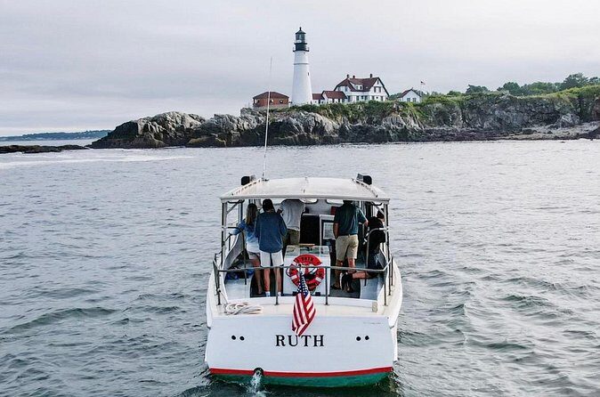 Afternoon Lighthouse Cruise Along the Coast of Portland Maine - FAQ