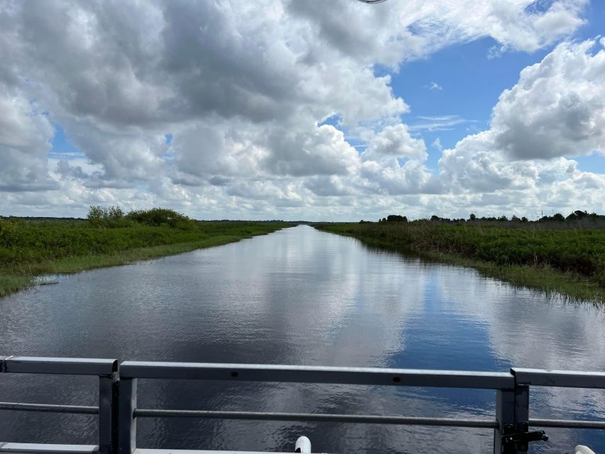 Afternoon Riverboat Ride - Highlights of the Cruise