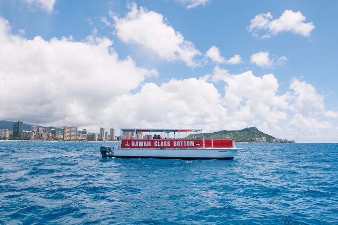 Afternoon Waikiki Glass Bottom Boat Cruise - Onboard Amenities