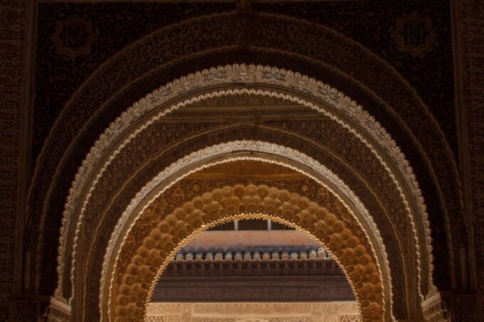 Agadir To Marrakech Day Trip With Amazing Tour Guide - Discovering Moroccan Souks