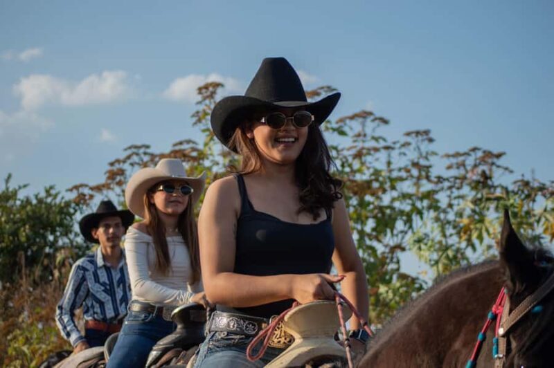 Agaves and Tequila Horseback Ride in El Arenal Jalisco - Practical Details