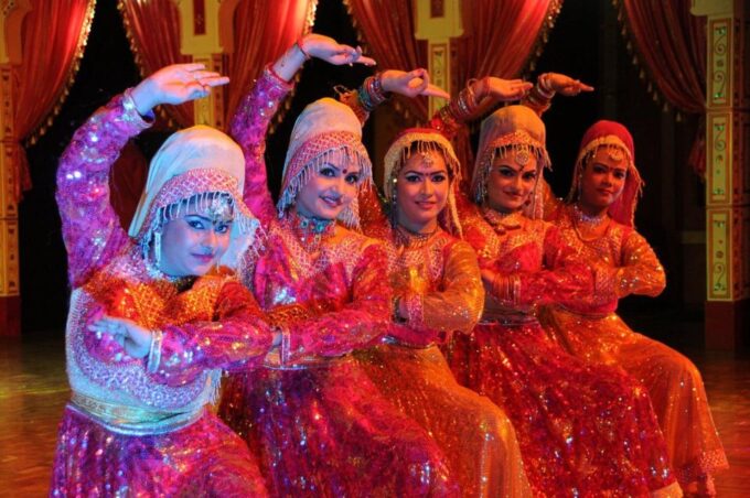 Agra Evening Tour With Sunset View Taj Mahal - Cultural Entertainment Options