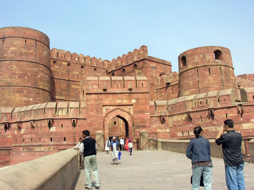 Agra: Guided Tour of Taj Mahal, Agra Fort and Fatehpur Sikri - What to Bring