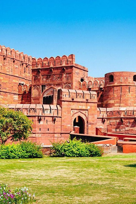 Agra Overnight Tour With Taj Mahal & Fatehpur Sikri - Good To Know