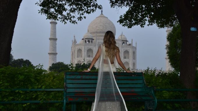 Agra: Private Taj Mahal and Agra Day Tour With Transfer - Nearby Attractions